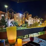 Casares Del Sol Penthouse Apartamento