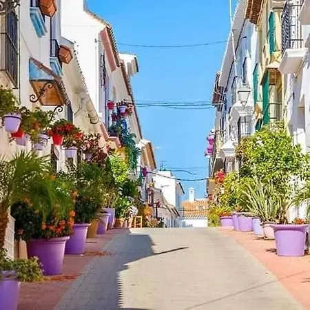 Casares Del Sol Penthouse Apartamento *